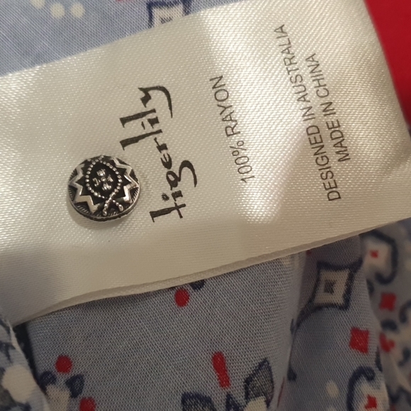 Tigerlily Size 8 Racerback Blue Floral Boho Dress - Picture 8 of 9